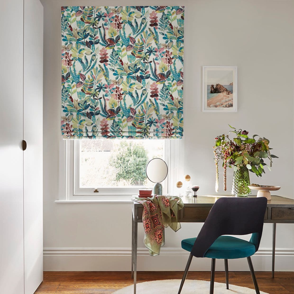 Emelina Waterfall Roman blind