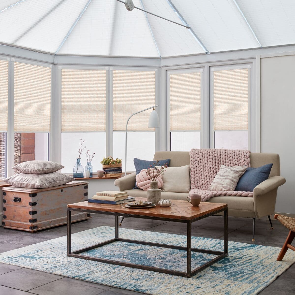 Galen Coral Pleated blind